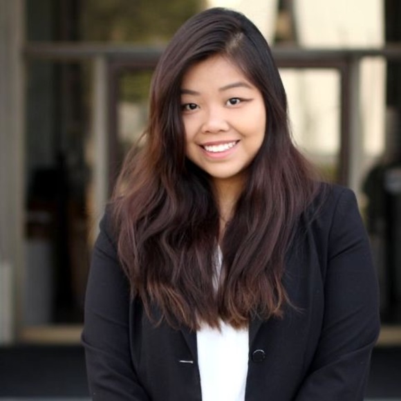 Profile Picture of Kylene Tsai (@kylene_twq) on Poshmark