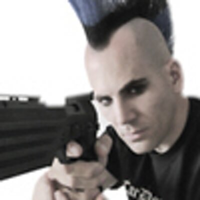 Profile Picture of Zachary Byron Helm (@screwthisnoise) on Twitter