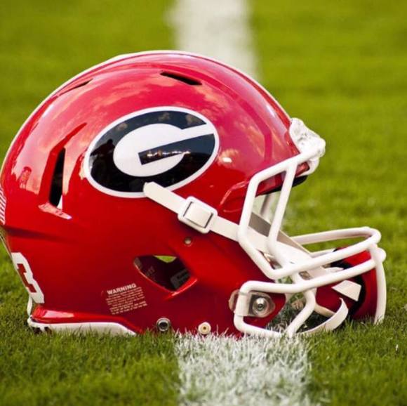 Profile Picture of Bryson Childers (@brysonchilders) on Poshmark