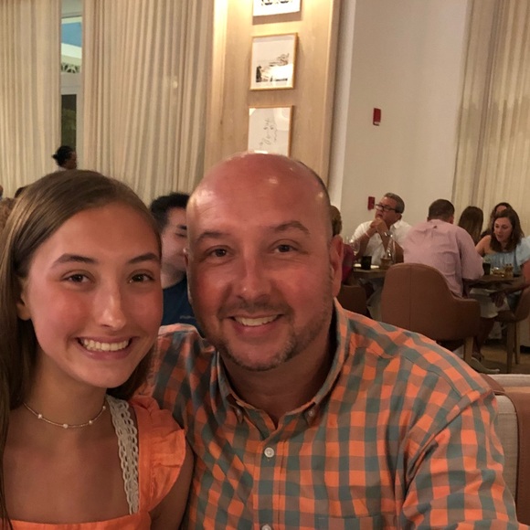 Profile Picture of Chris Acome (@summersofar) on Poshmark