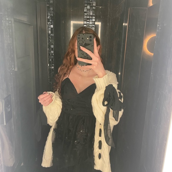 Profile Picture of Kennedy Mcelhinney (@k_mcelhinney) on Poshmark