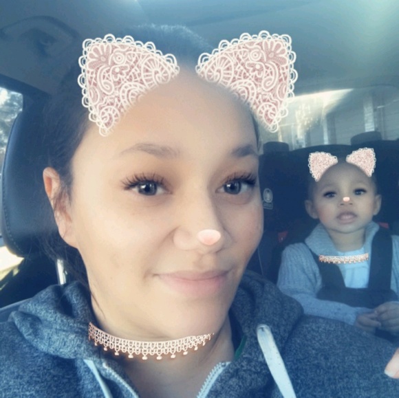 Profile Picture of Cherrille Schwab (@mrs_schwab14) on Poshmark