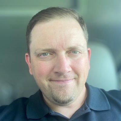 Profile Picture of Aaron McCoy (@dblaron31) on Twitter