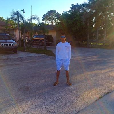 Profile Picture of Anthony Calhoun (@Acalhoun02) on Twitter