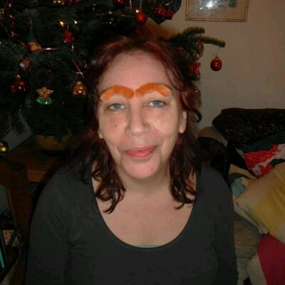 Kim Wallis - Twitter Profile Picture of Kim Wallis (@KiKimberlinaik) on Twitter