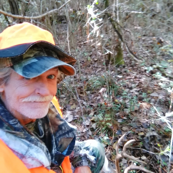 Profile Picture of Doug Greer (@douglas012fish) on Poshmark