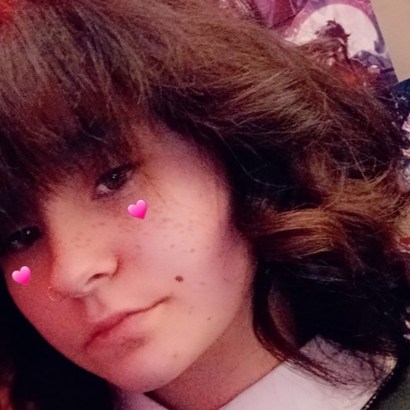 Profile Picture of Mya Lecrone (@lecronemya) on Poshmark