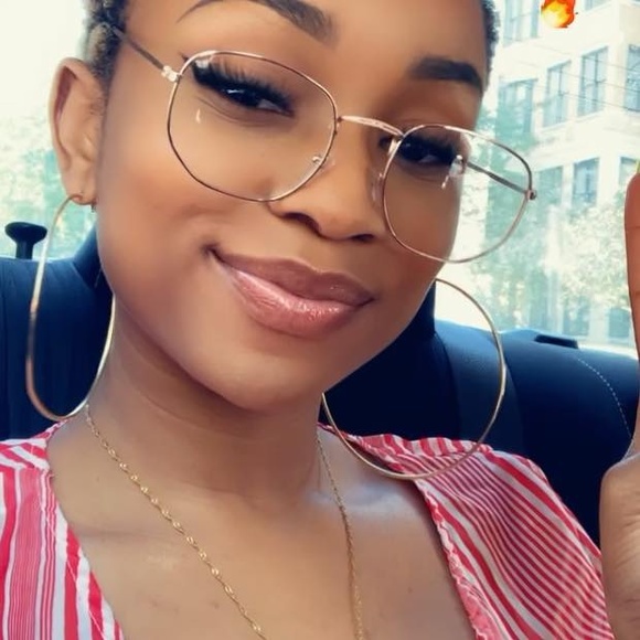 Profile Picture of Chidera Ekwe (@ekwedestiny) on Poshmark