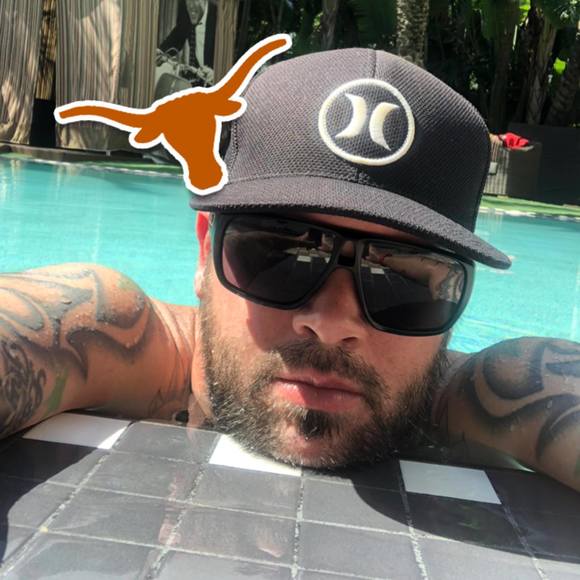 Profile Picture of Dustin Thane (@dustinthane) on Poshmark