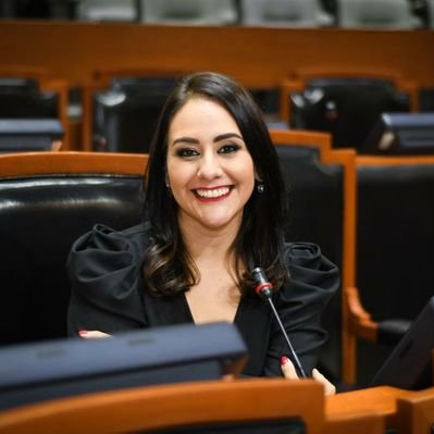 Profile Picture of Mariana Fernández (@mariana_fdzr) on Twitter