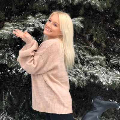 Profile Picture of Allison Curtis (@Allison_Curtis1) on Twitter