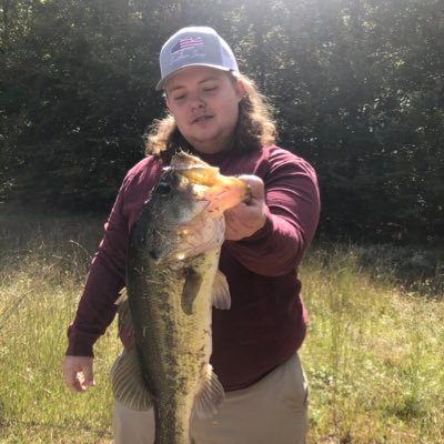 Profile Picture of Tyler (@harrisontyler70) on Twitter