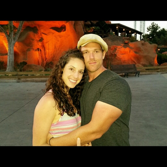 Profile Picture of Cherise Mosiman (@cmosiman) on Poshmark