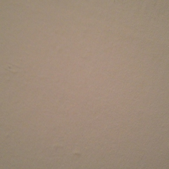 Profile Picture of Rosa Lin (@rosalinhom) on Poshmark