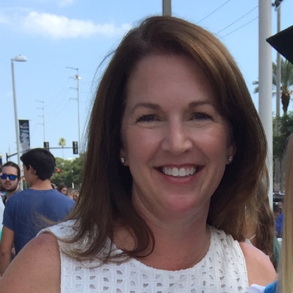 Profile Picture of Susan Winzeler (@winzeler4) on Poshmark