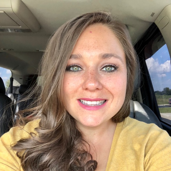 Profile Picture of Autumn Stephens (@stephensfam6) on Poshmark