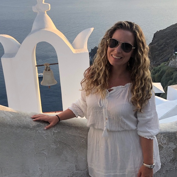 Profile Picture of Corinne Mongiovi (@cmongiovi89) on Poshmark