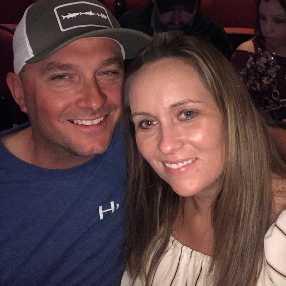 Profile Picture of Rikki Causey (@missygt1) on Poshmark