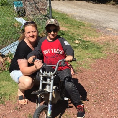 Profile Picture of Sue Poore (@suepoore5) on Twitter