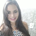 Profile Picture of Fernanda Cury (@fernanda.cury.5815) on Instagram