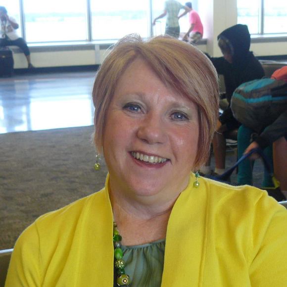 Profile Picture of Debbie Supeck (@supergran) on Poshmark