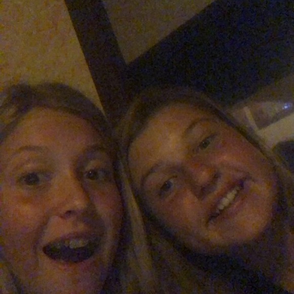 Profile Picture of Caroline Marhold (@jones123750) on Poshmark