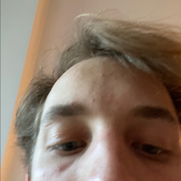 Profile Picture of Ben Solomon (@benthemen13) on Poshmark