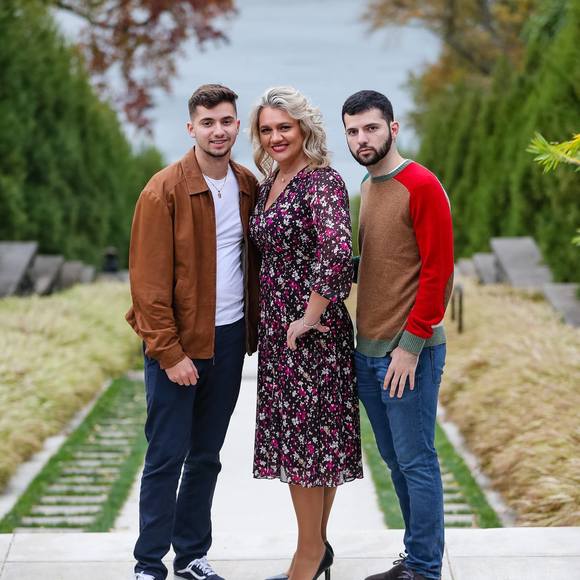 Profile Picture of Albana Prelvukaj (@albanas1) on Poshmark
