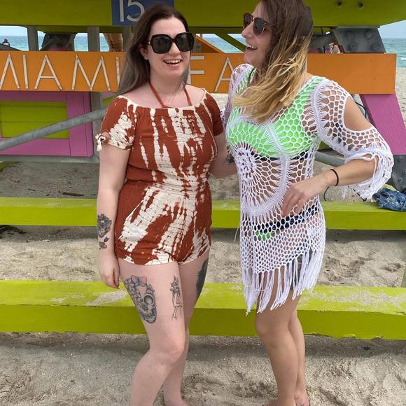 Profile Picture of Tiffany Hatterer (@t_hat) on Poshmark