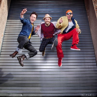 Profile Picture of Les Hopla Guys (@LesHoplaGuys) on Twitter