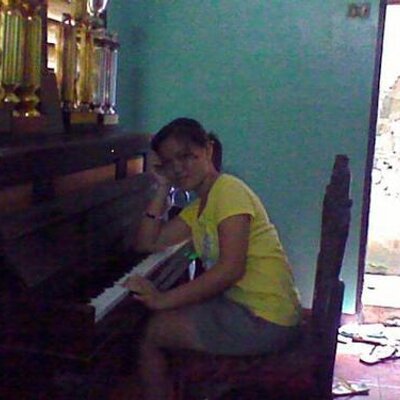 Profile Picture of Erah Labares (@erasummer) on Twitter