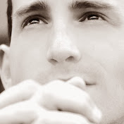 Profile Picture of Daniel Guillen (@Dan1cooper) on Youtube