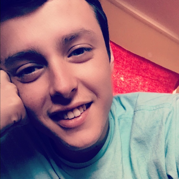 Profile Picture of Nicholas Martelli (@nmartelli94) on Poshmark
