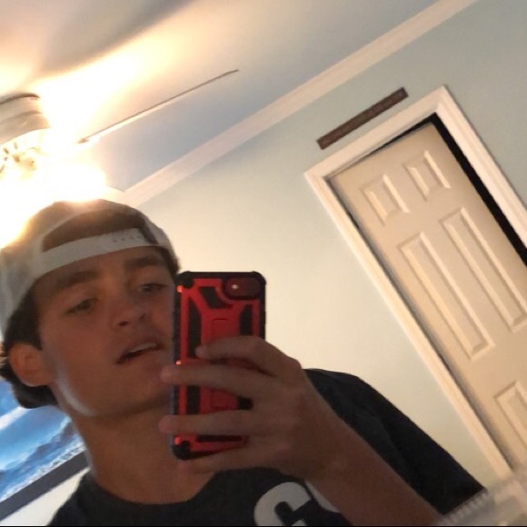 Profile Picture of Dylan Dennis (@dylan_dennis23) on Poshmark