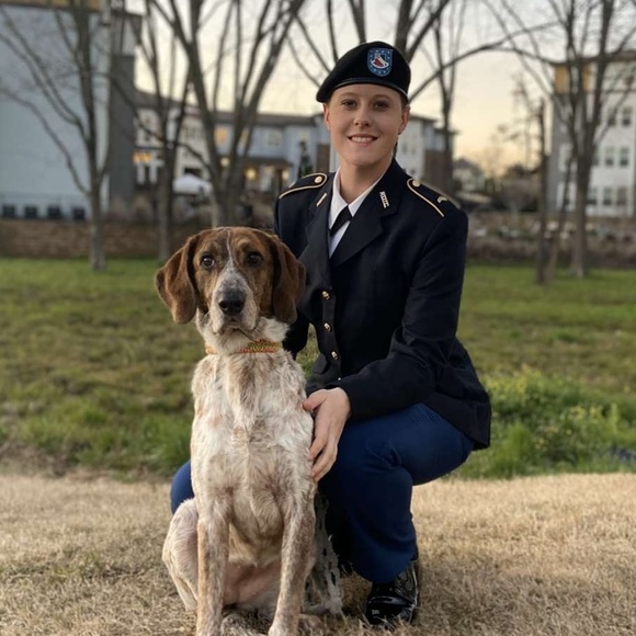 Profile Picture of Jessa Goodeaux (@jessagoodeaux) on Poshmark