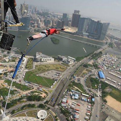 Profile Picture of Joe Walker (@JoeWalker17) on Twitter