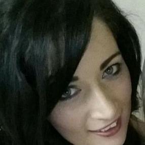 Profile Picture of Ruth Dunne (@ruthdunne2015) on Twitter