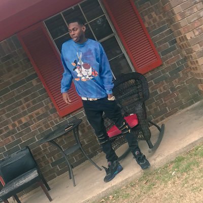 Profile Picture of Nickolas (@Nick_moye__) on Twitter