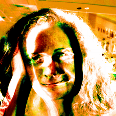 Profile Picture of Anneadrian (@anneadrian) on Twitter