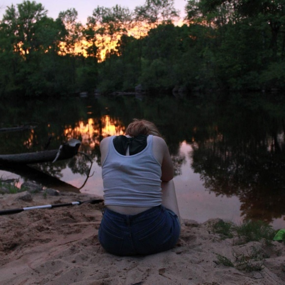 Profile Picture of Bekah Stubinski (@bekahjstubin) on Poshmark
