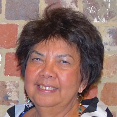 Profile Picture of Dawn Casey (@drdawncasey1) on Twitter