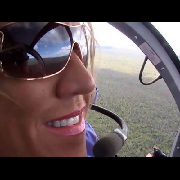 Profile Picture of Leann g. Yoder (@couturekayaker) on Poshmark