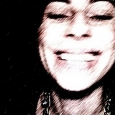 Profile Picture of Julie Kummer Freeman (@juliekummer) on Twitter