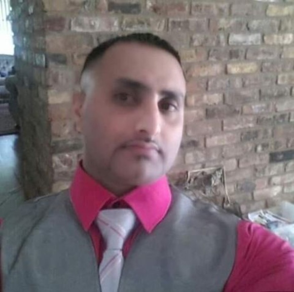 Profile Picture of Gurcharan Singh (@gs6096009) on Poshmark