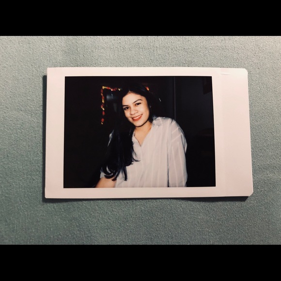 Profile Picture of Gloria Nunez (@gloria_nun) on Poshmark