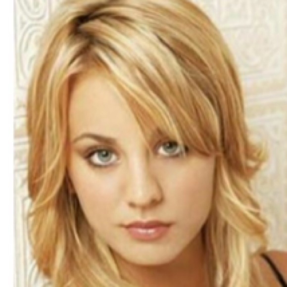 Profile Picture of Cindy Manzo (@popdaballon6) on Poshmark