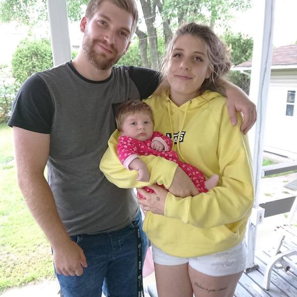 Profile Picture of Roxane Vaillancourt (@roxanevaillanco) on Poshmark