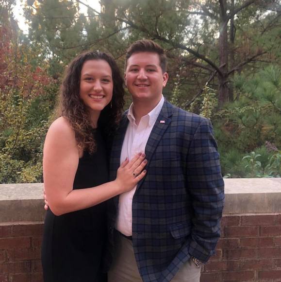 Profile Picture of Andrew Worley (@andrewworley) on Poshmark