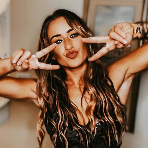 Grier Wellborn - Poshmark Profile Picture of Grier Wellborn (@griermarie) on Poshmark