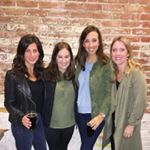 Profile Picture of Jen Travis (@jen_travis) on Instagram